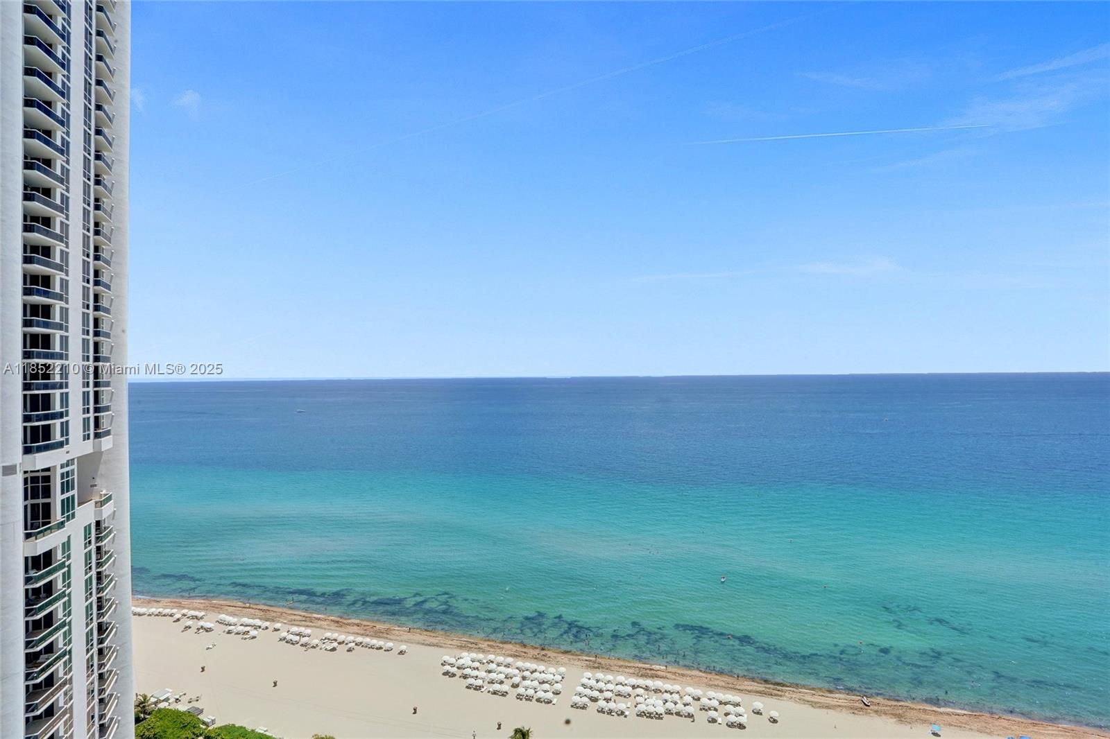 TRUMP INTERNATIONAL SONES - Residential