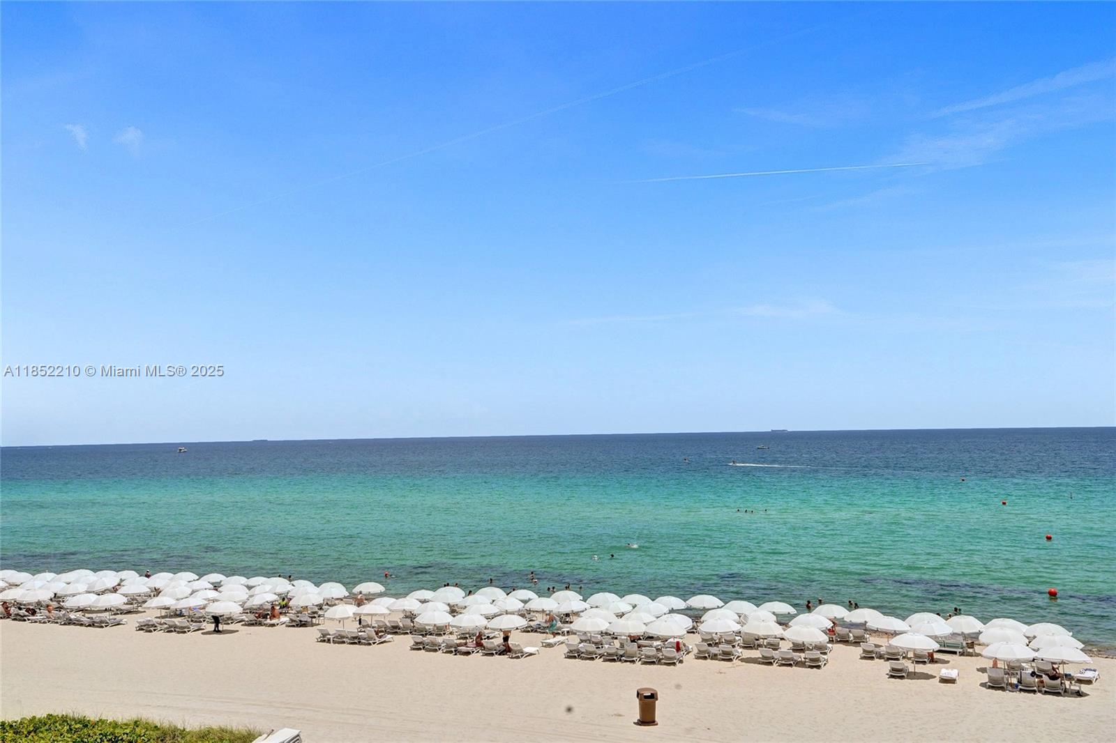 TRUMP INTERNATIONAL SONES - Residential