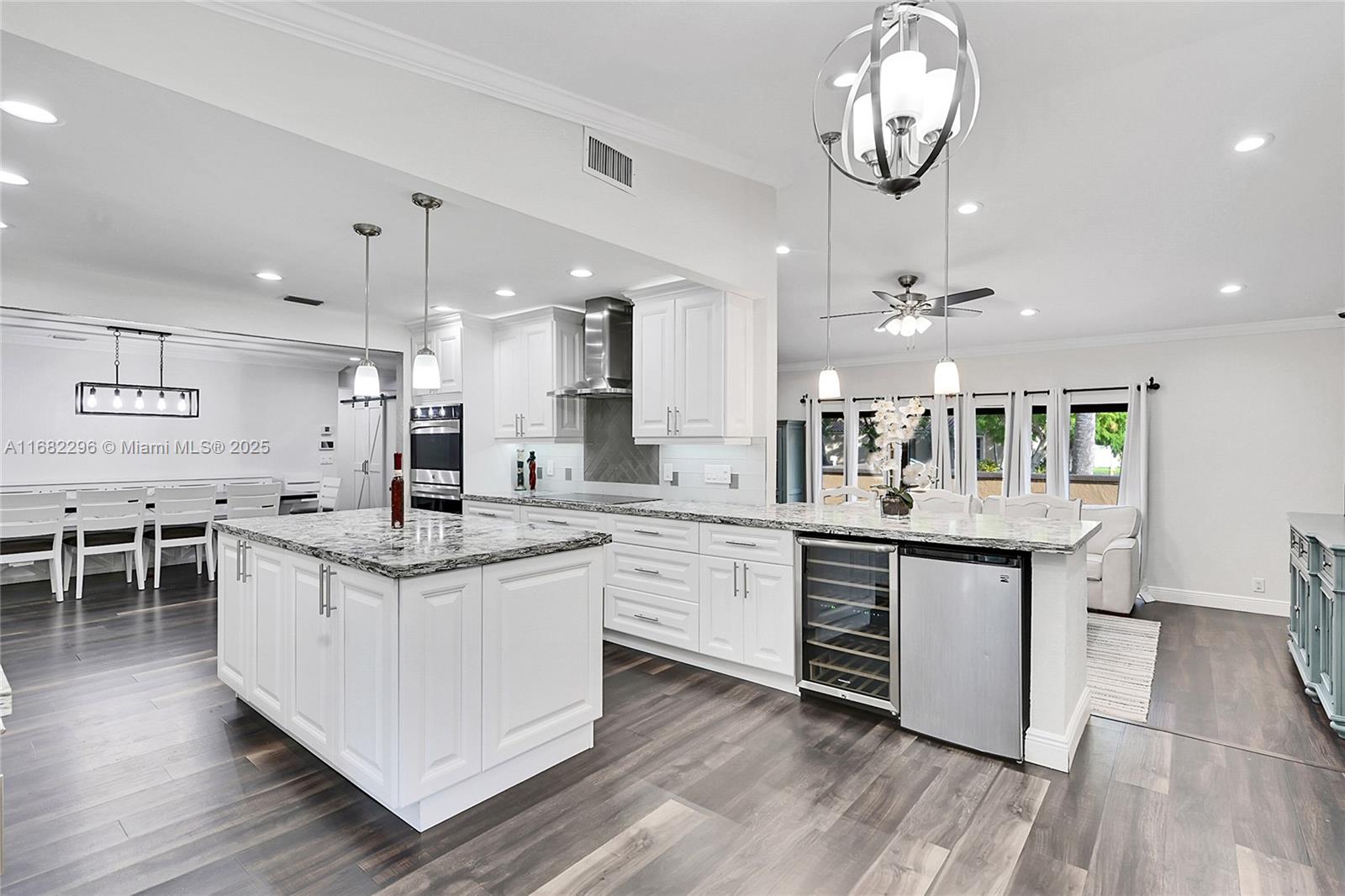 CORAL SPRINGS UNIVERSITY - Residential