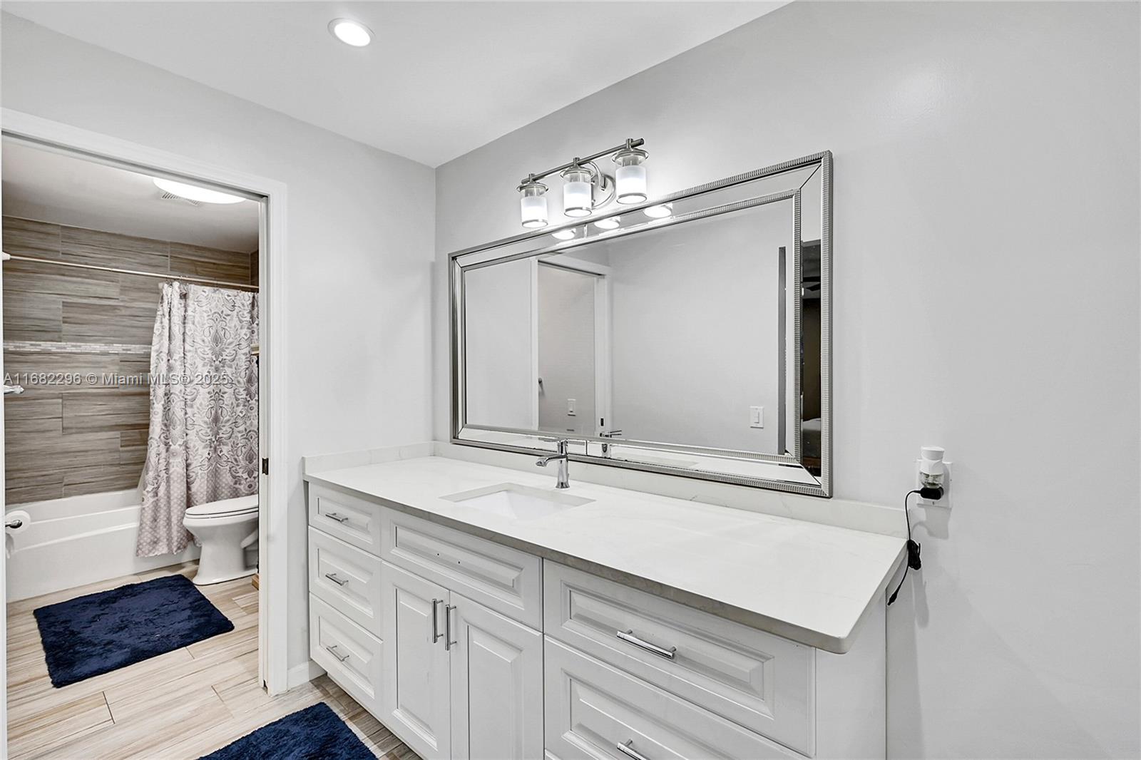 CORAL SPRINGS UNIVERSITY - Residential