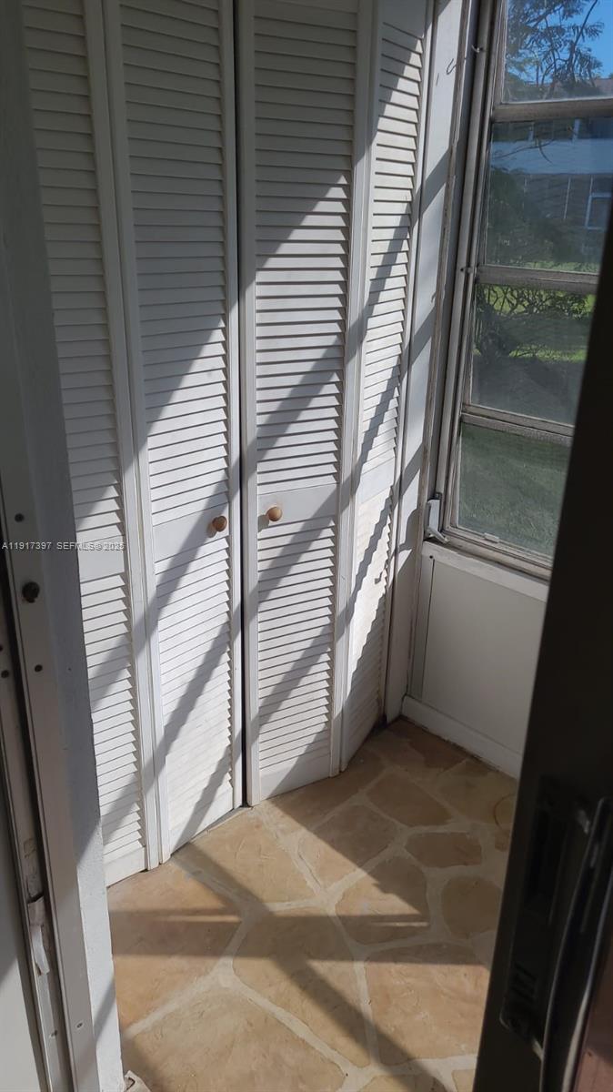 CAMBRIDGE CONDO - Residential Lease