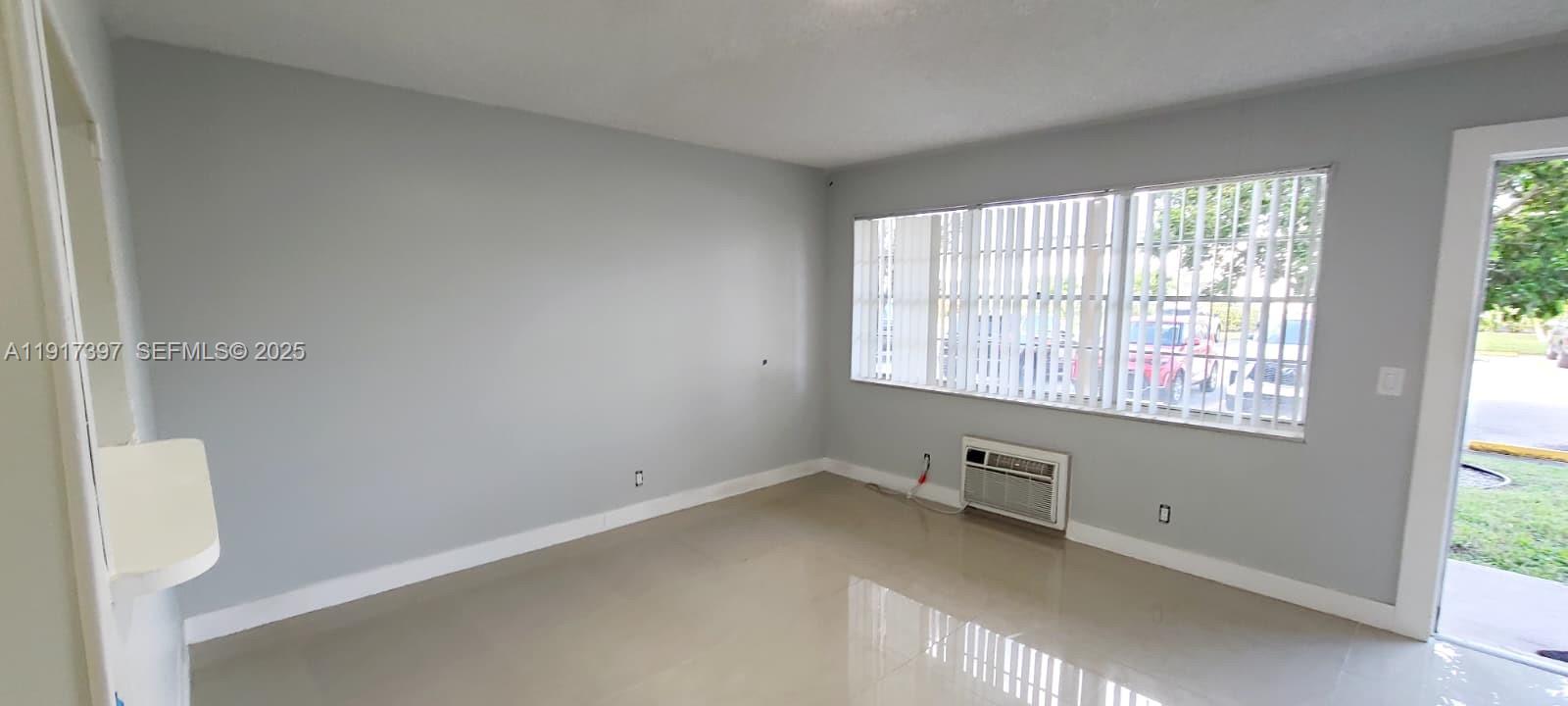CAMBRIDGE CONDO - Residential Lease