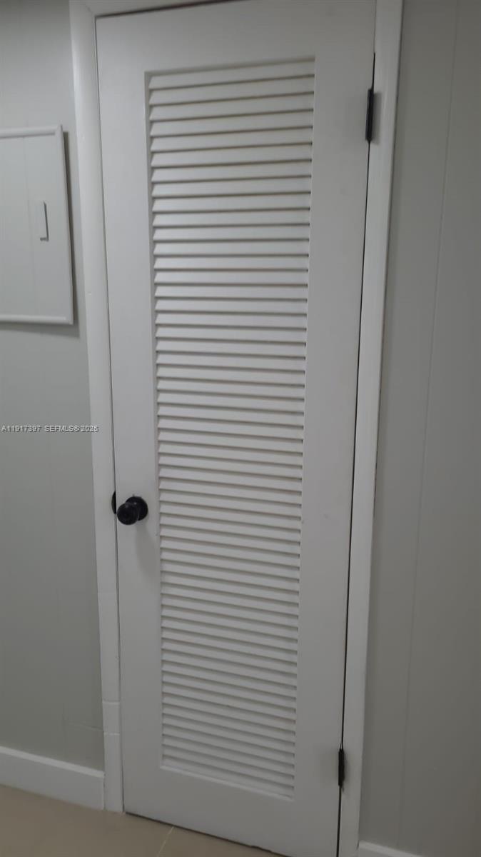 CAMBRIDGE CONDO - Residential Lease