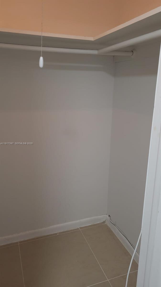 CAMBRIDGE CONDO - Residential Lease