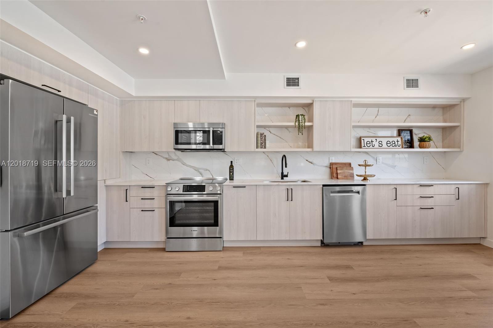 WESTDALE 2ND AMD PL - Residential Lease
