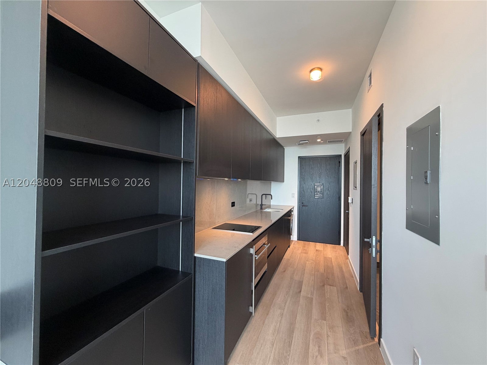 20 NE 11th 2703B