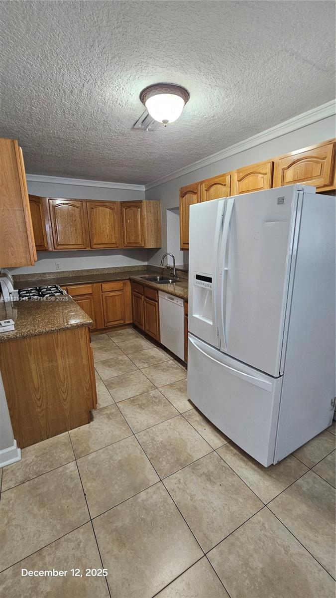 BOULEVARD HEIGHTS SEC 5 - Residential Lease