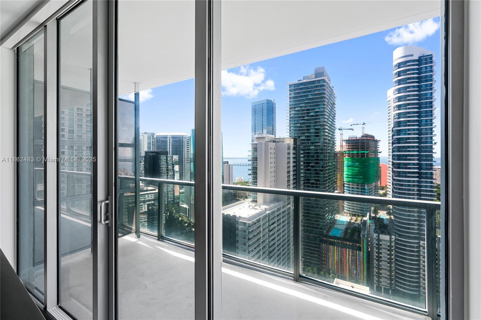 THE AXIS ON BRICKELL II C - Residential