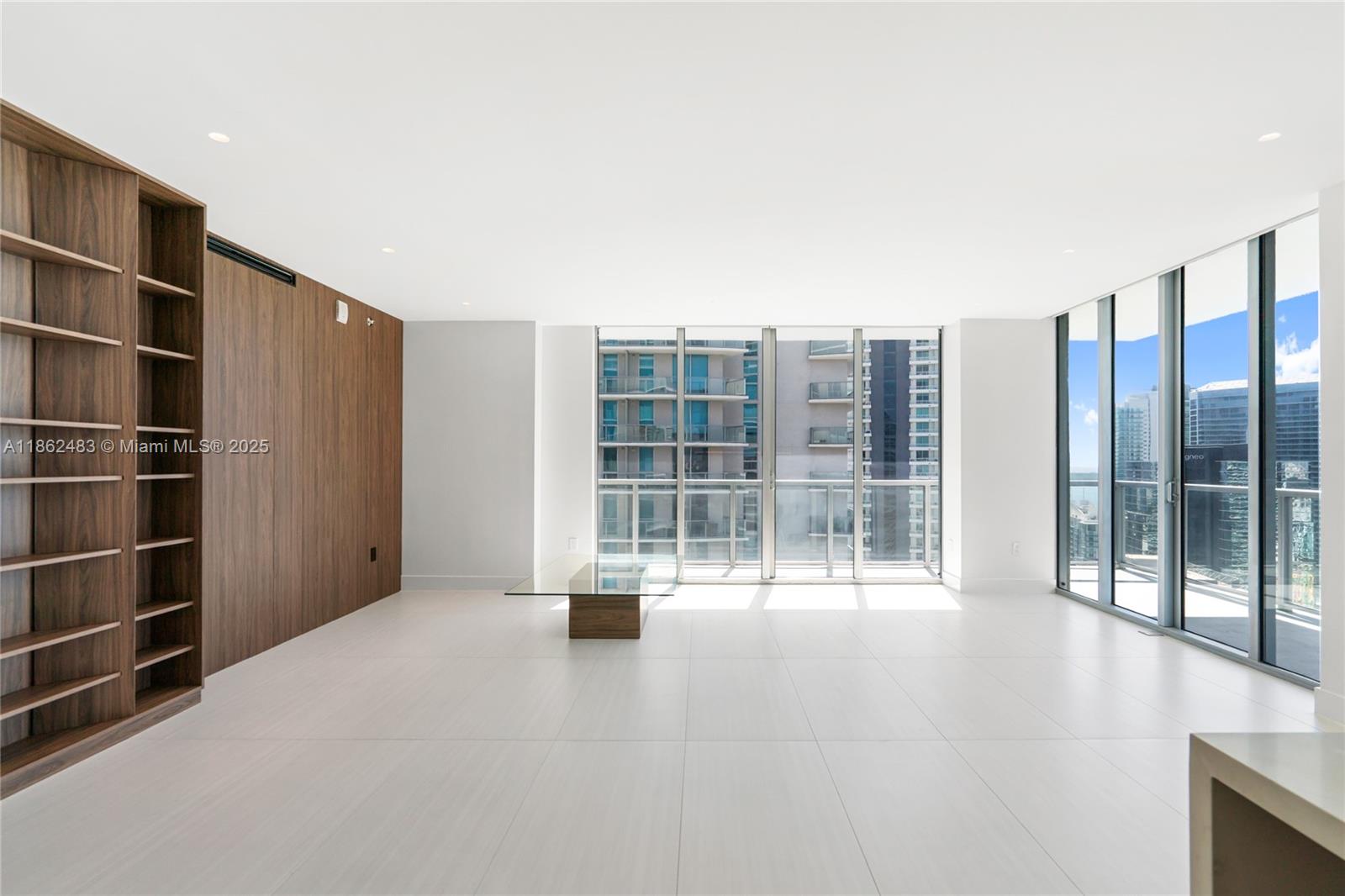 THE AXIS ON BRICKELL II C - Residential