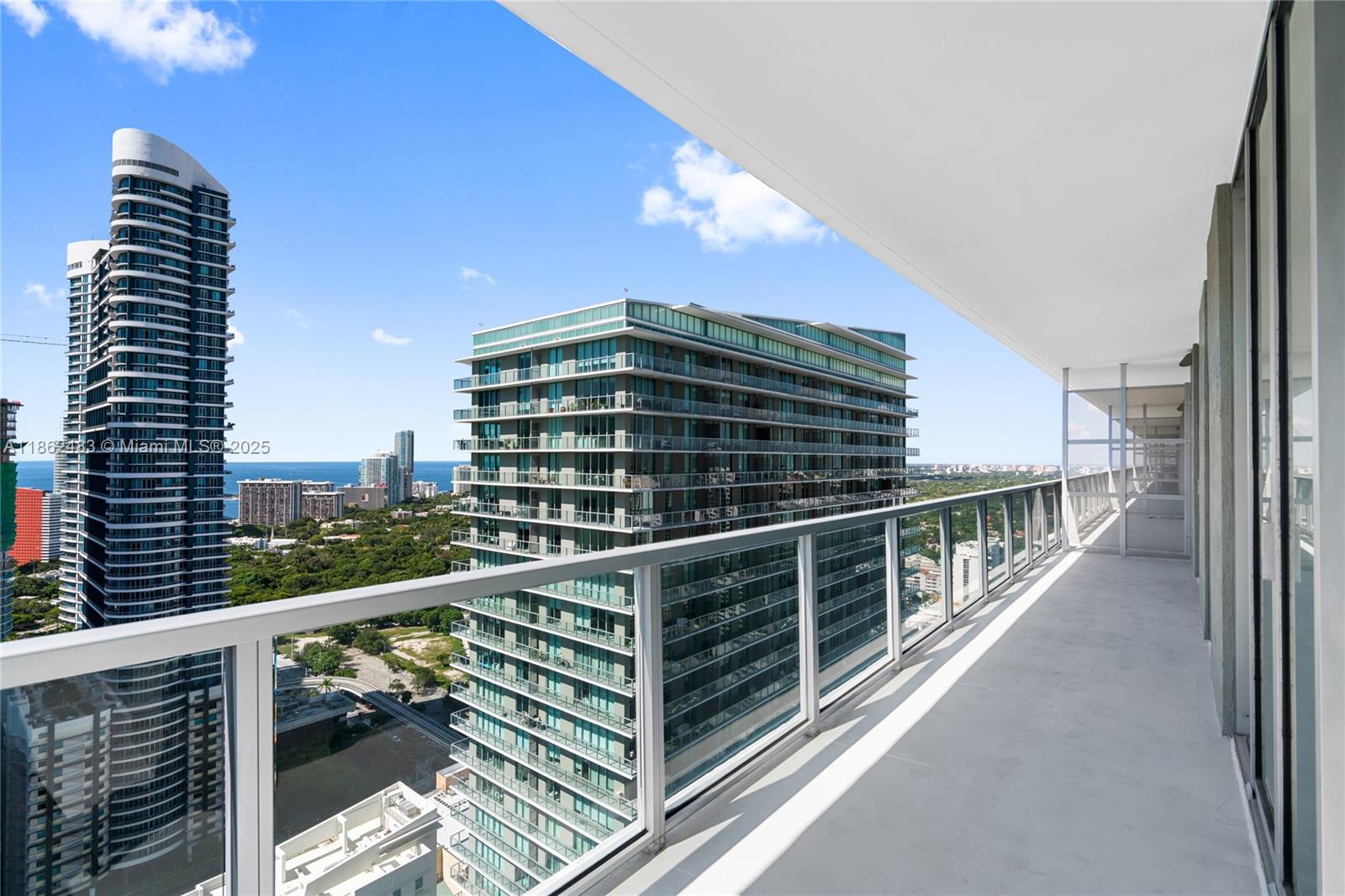 THE AXIS ON BRICKELL II C - Residential