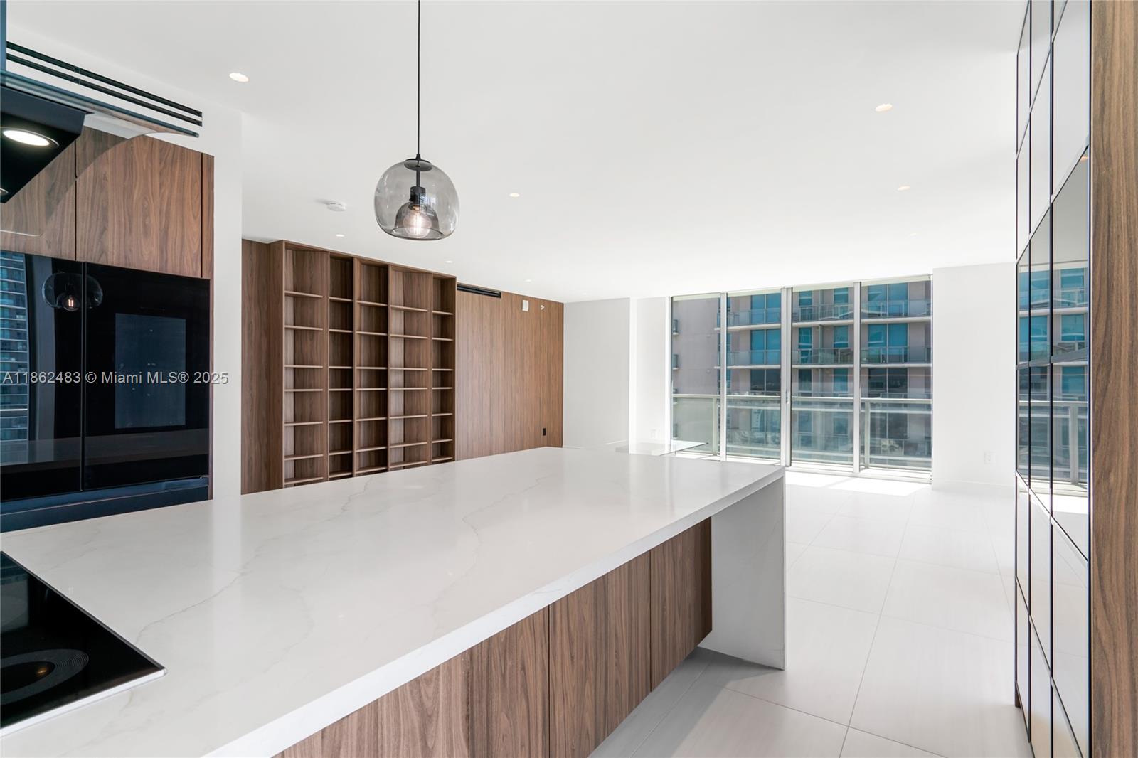 THE AXIS ON BRICKELL II C - Residential