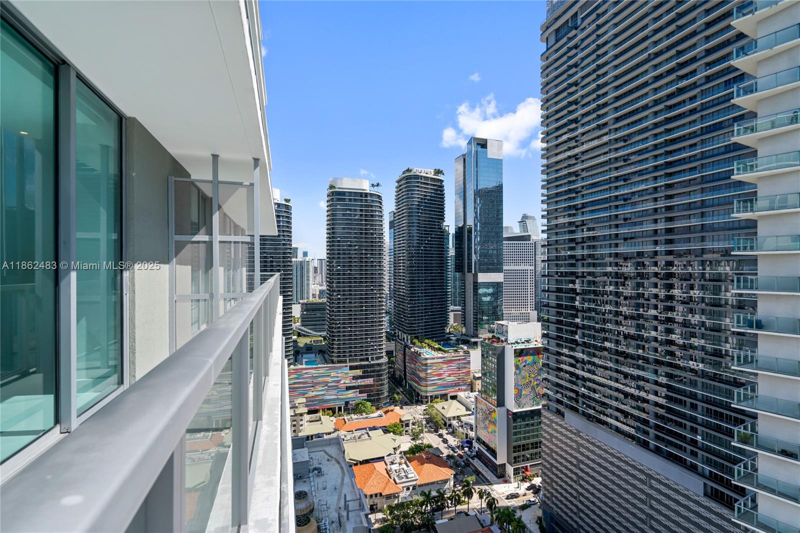 THE AXIS ON BRICKELL II C - Residential