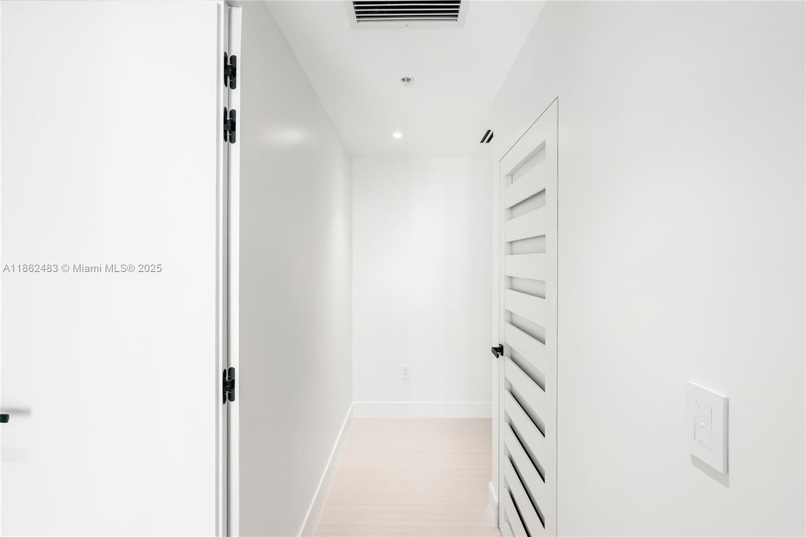 THE AXIS ON BRICKELL II C - Residential