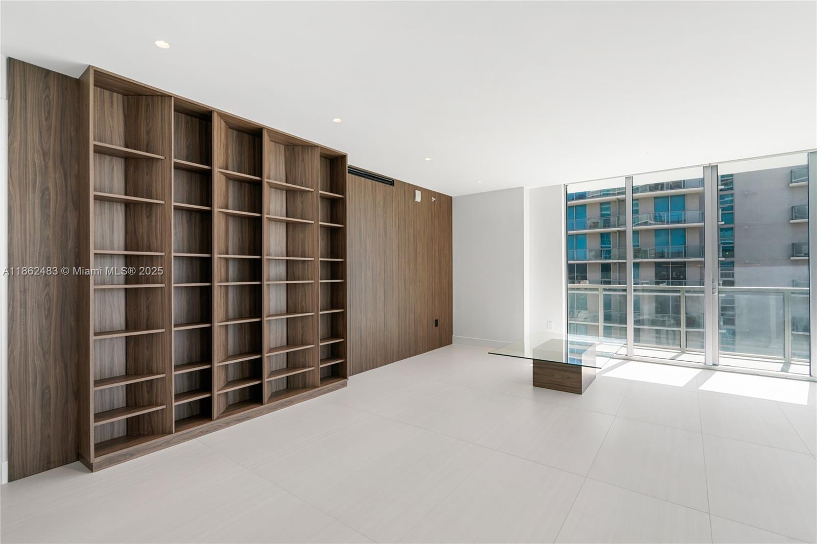 THE AXIS ON BRICKELL II C - Residential