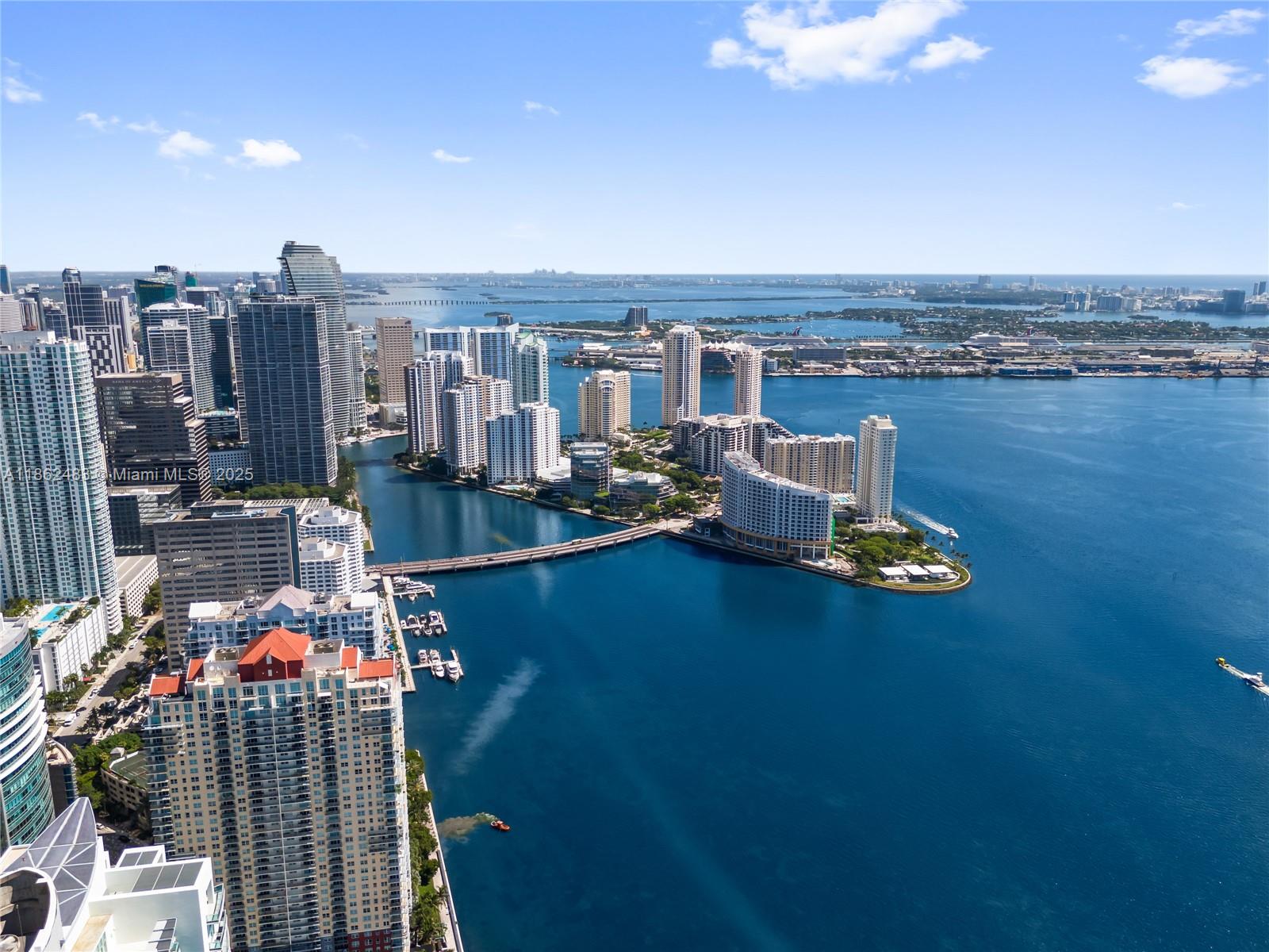 THE AXIS ON BRICKELL II C - Residential