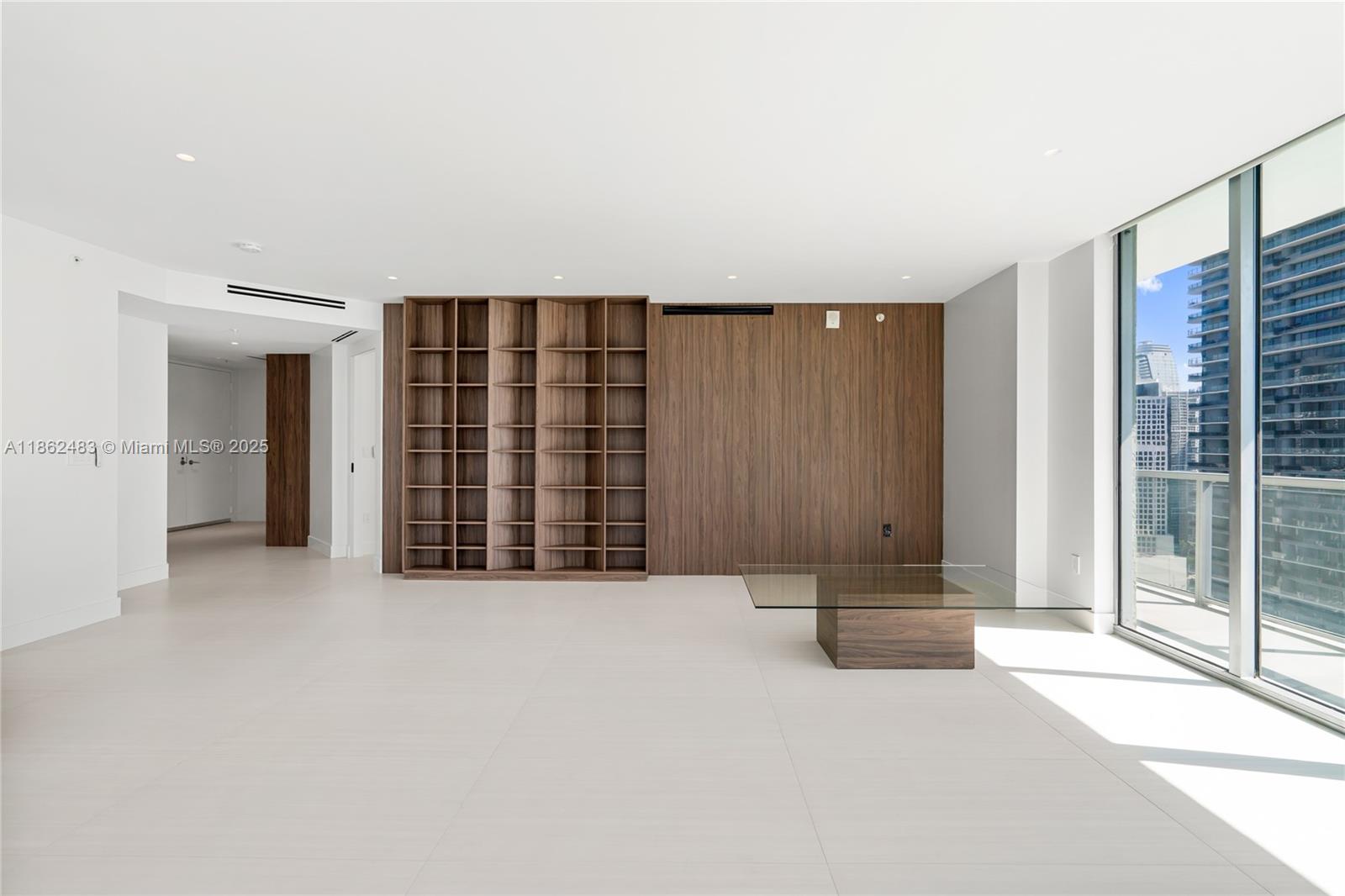 THE AXIS ON BRICKELL II C - Residential