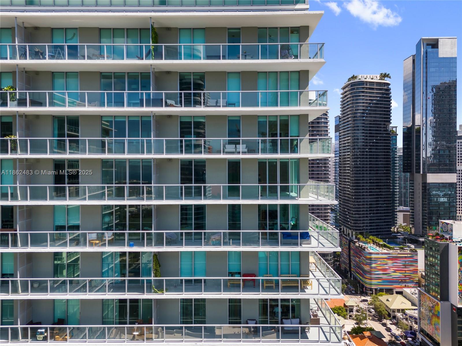 THE AXIS ON BRICKELL II C - Residential