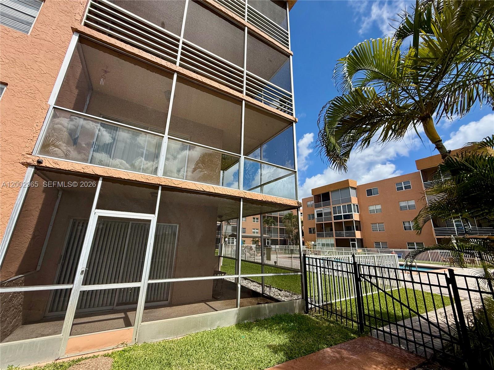 QUAIL RUN OF SUNRISE - Residential