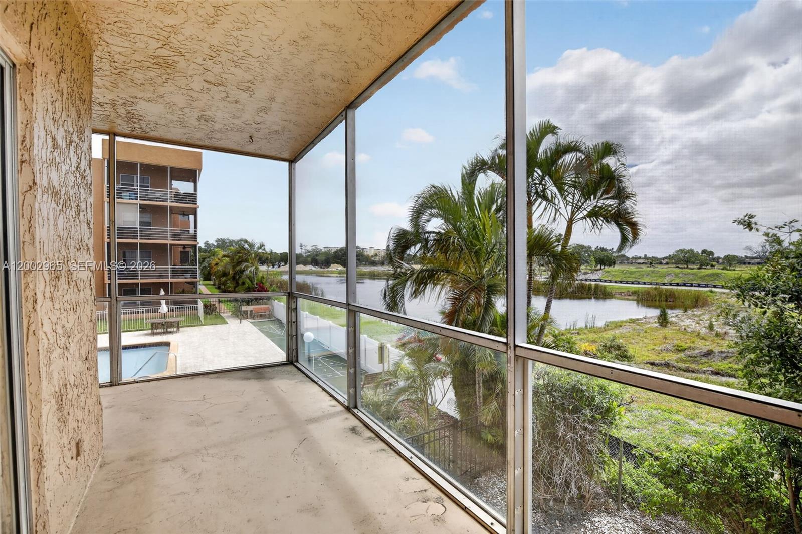 QUAIL RUN OF SUNRISE - Residential