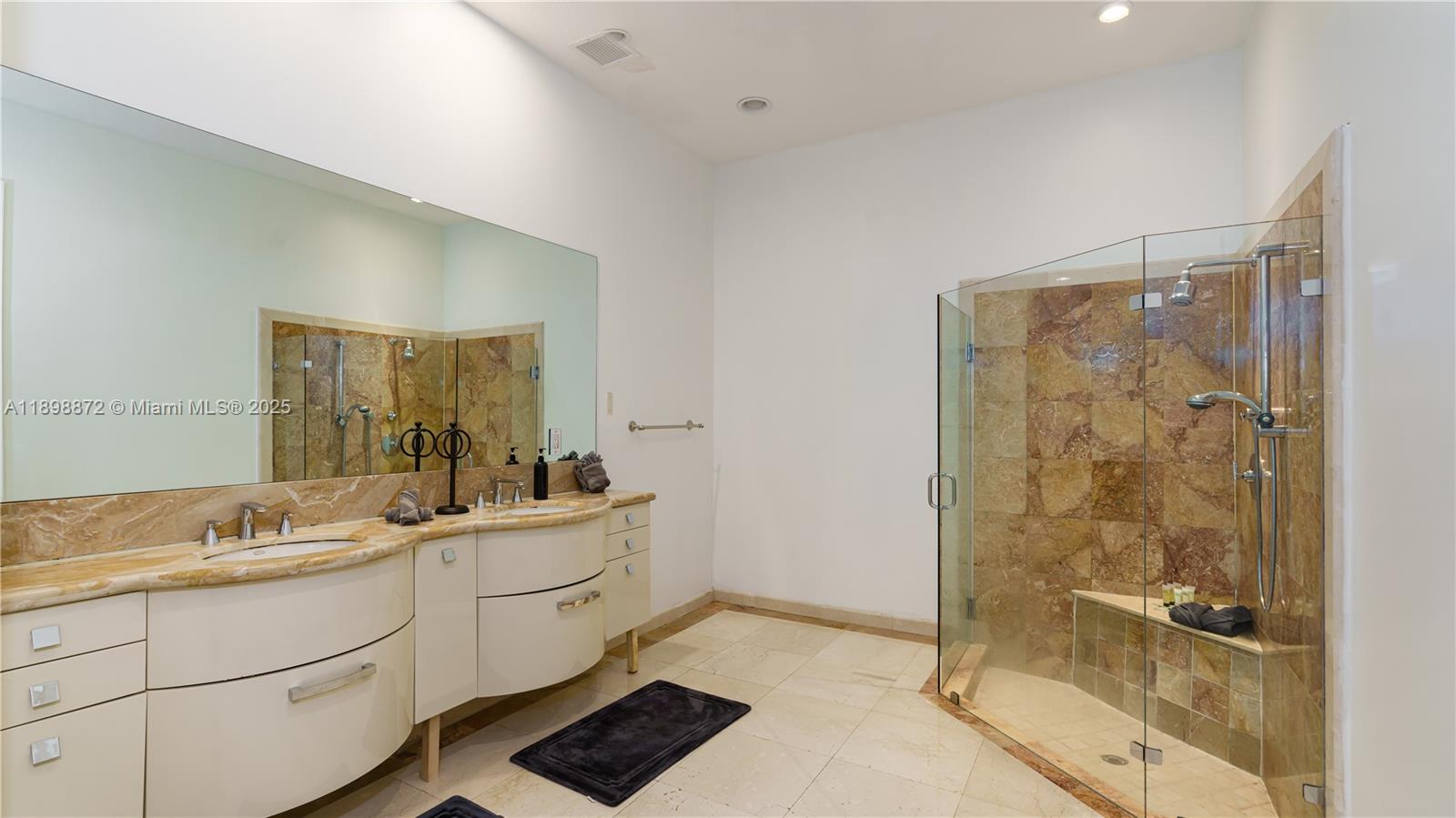 FLORAL RIDGE ADDITION - Residential