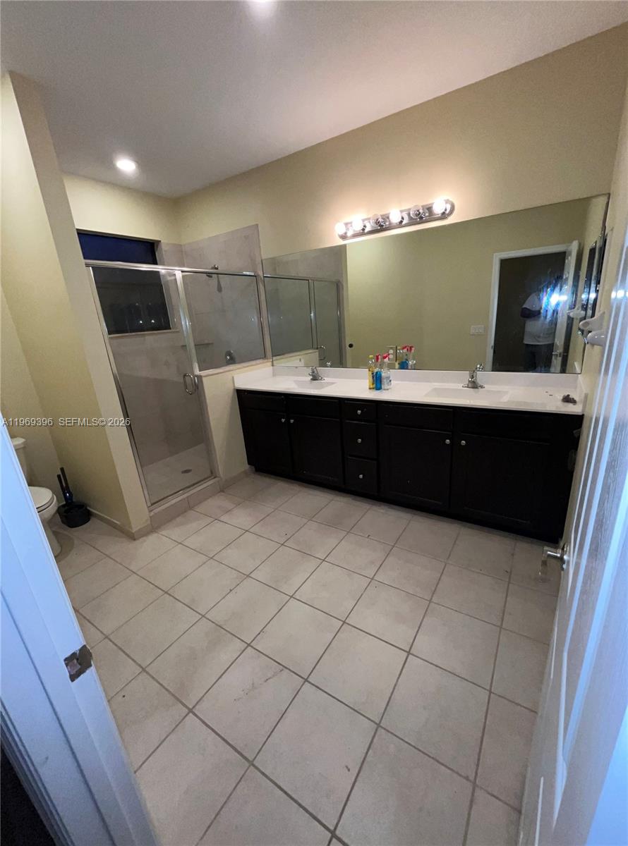 BAYWINDS OF DOMINICA AND - Residential