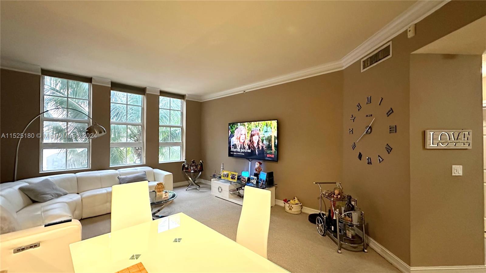 3001 NE 185th St 322
