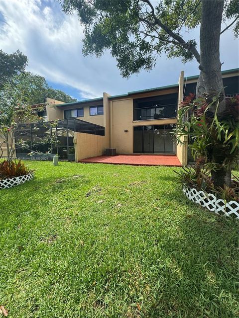 A home in Plantation