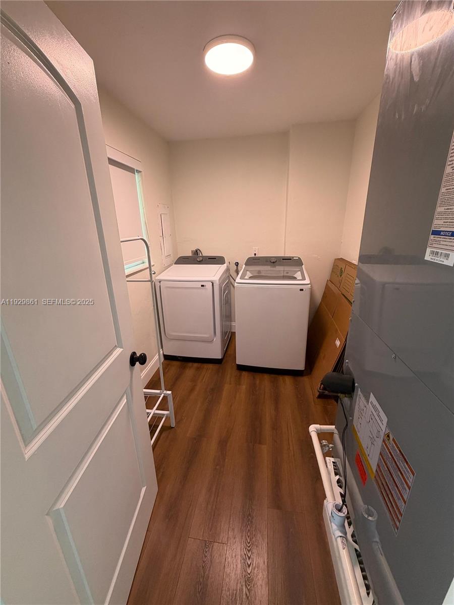 PALM SPRINGS VILLAS 3RD A - Residential Lease