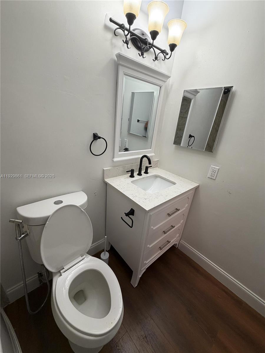 PALM SPRINGS VILLAS 3RD A - Residential Lease