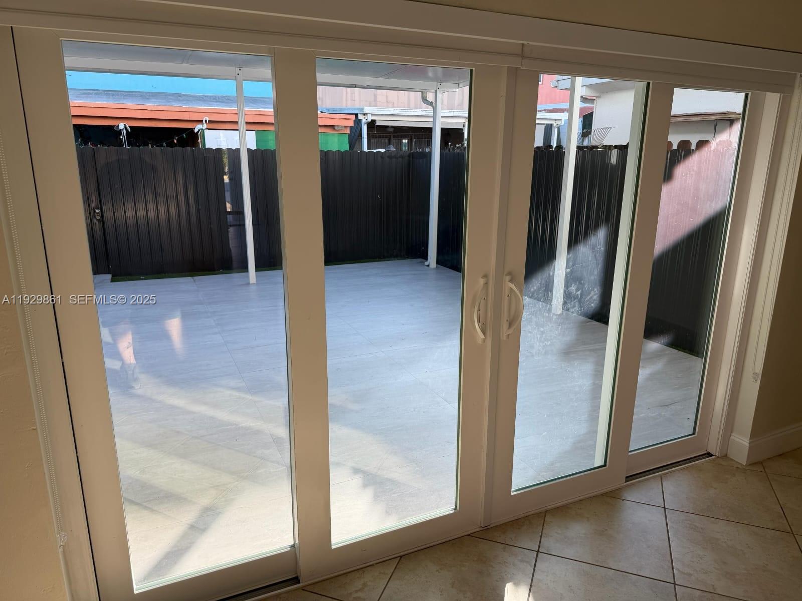 PALM SPRINGS VILLAS 3RD A - Residential Lease