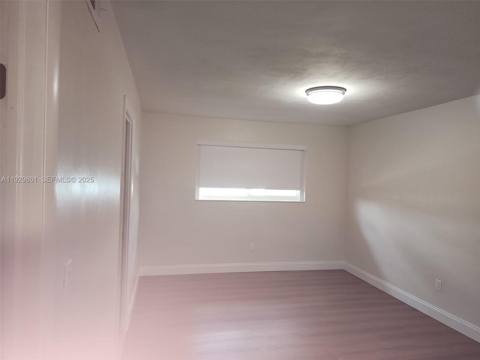 PALM SPRINGS VILLAS 3RD A - Residential Lease