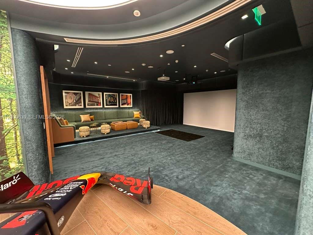 Viceroy Residence - Residential Lease