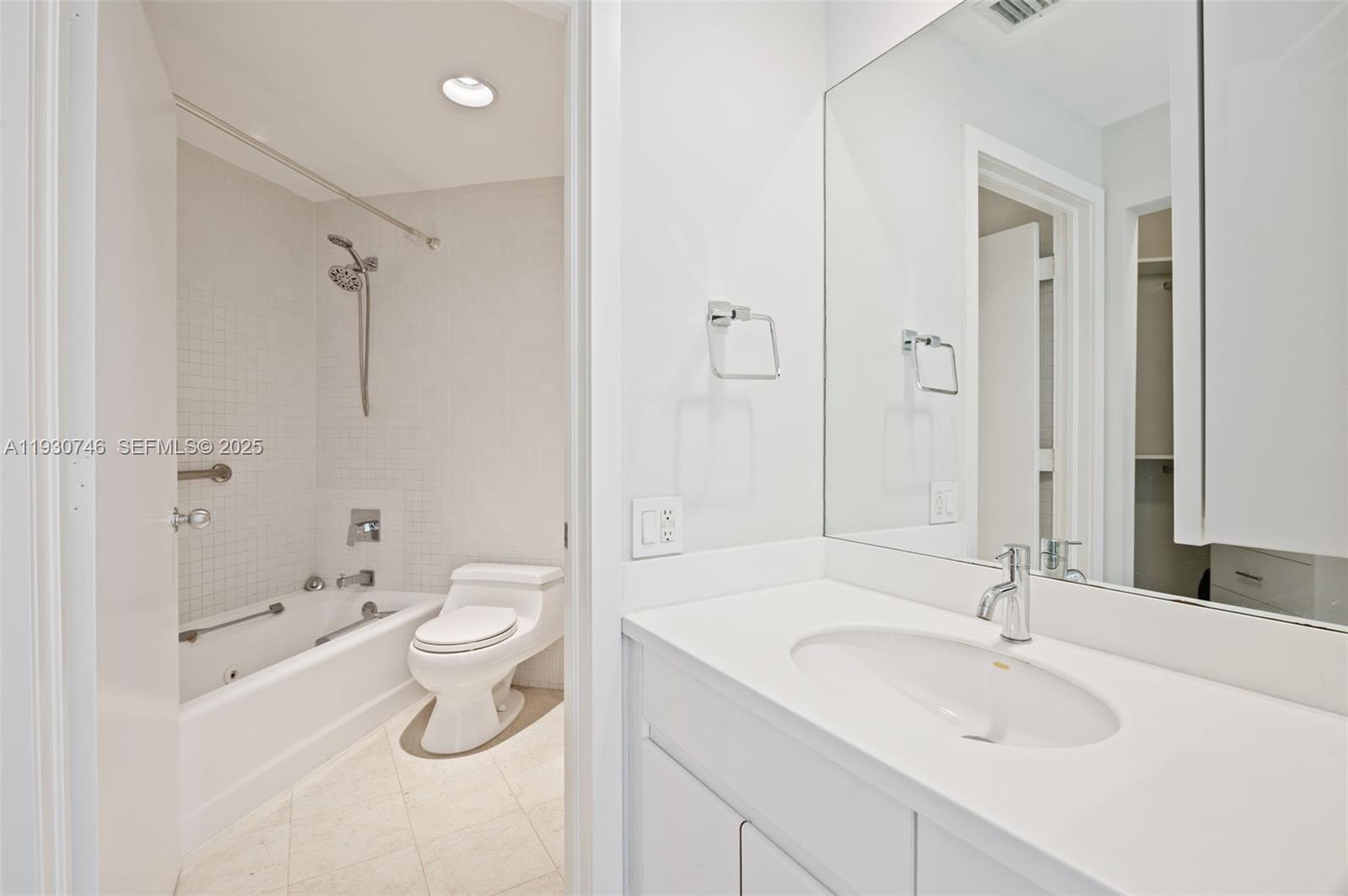 ONE TEQUESTA POINT CONDO - Residential Lease