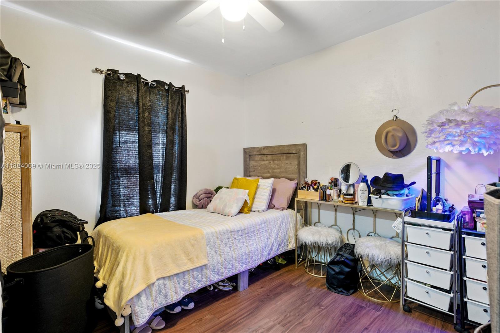 NORTH PALM BCH 4 - Residential Lease
