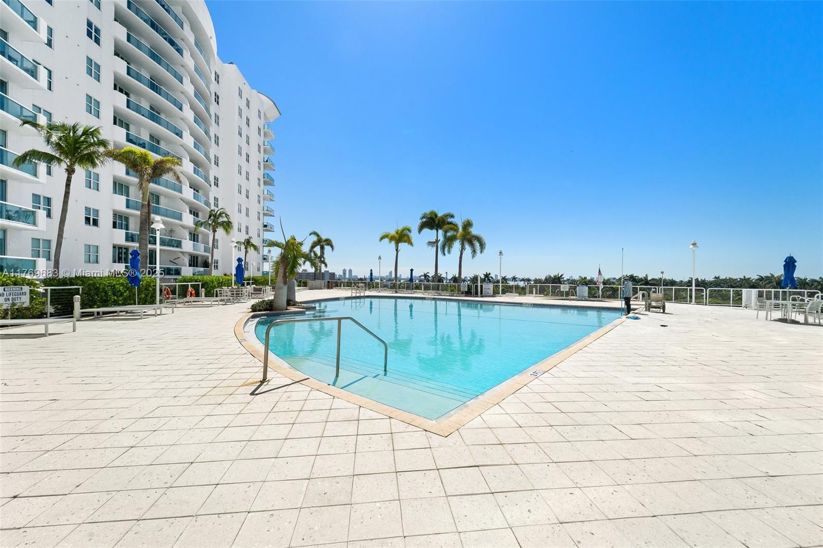 360 CONDO B - Residential