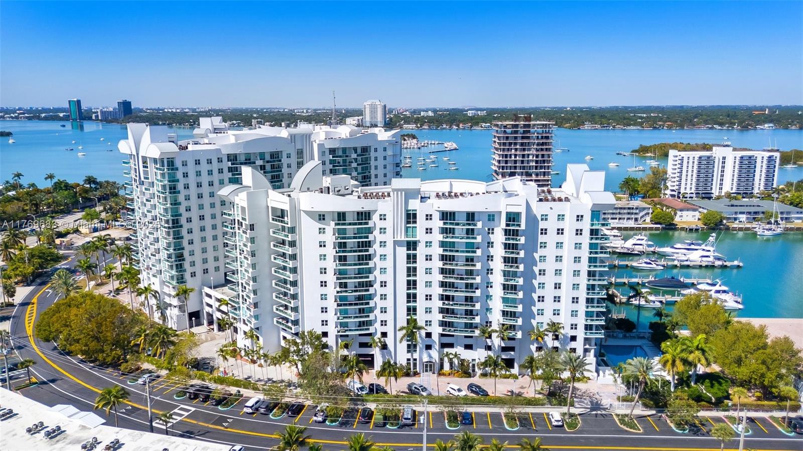 360 CONDO B - Residential