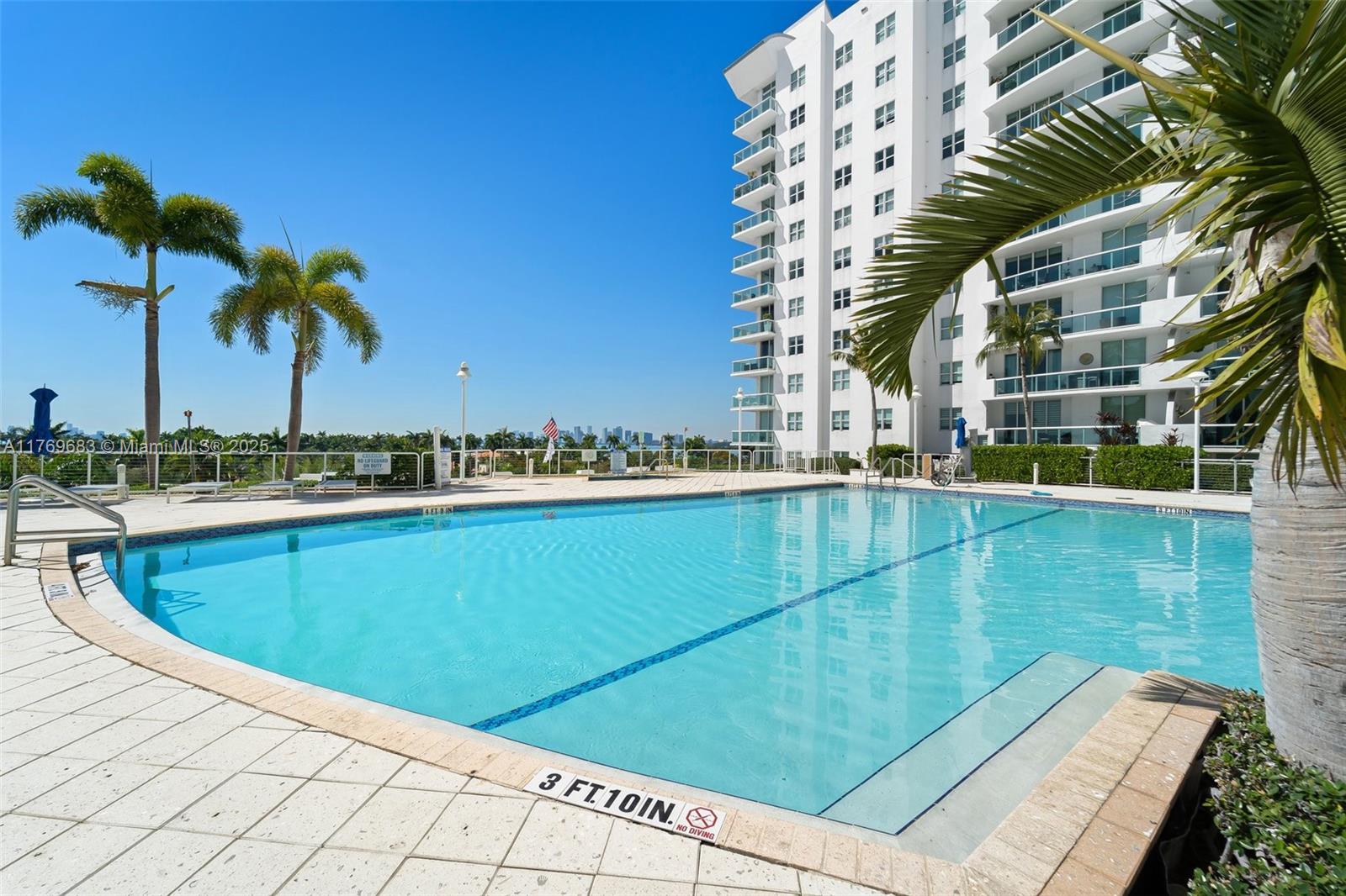 360 CONDO B - Residential