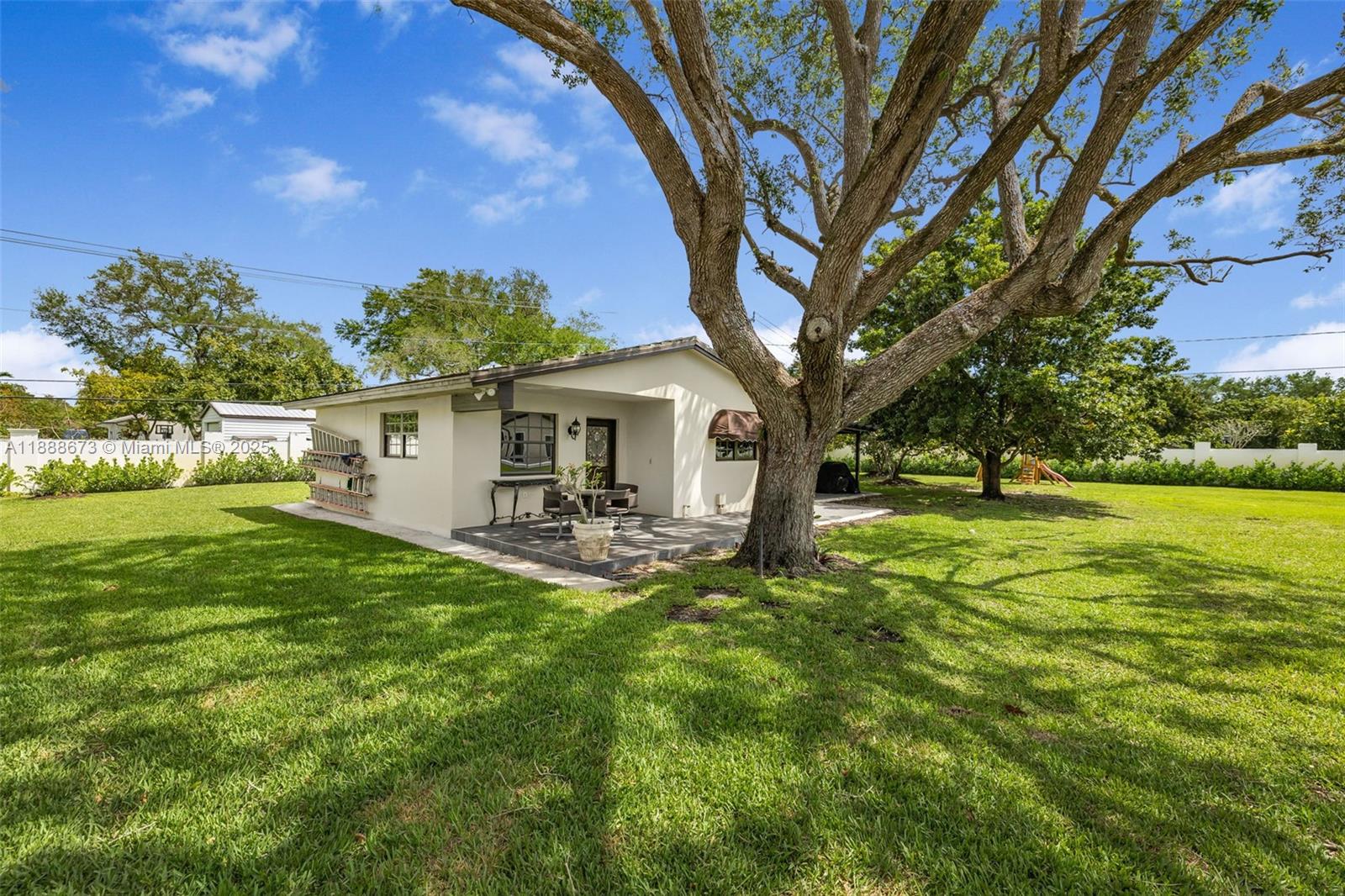 KILLIAN DRIVE ESTATES - Residential