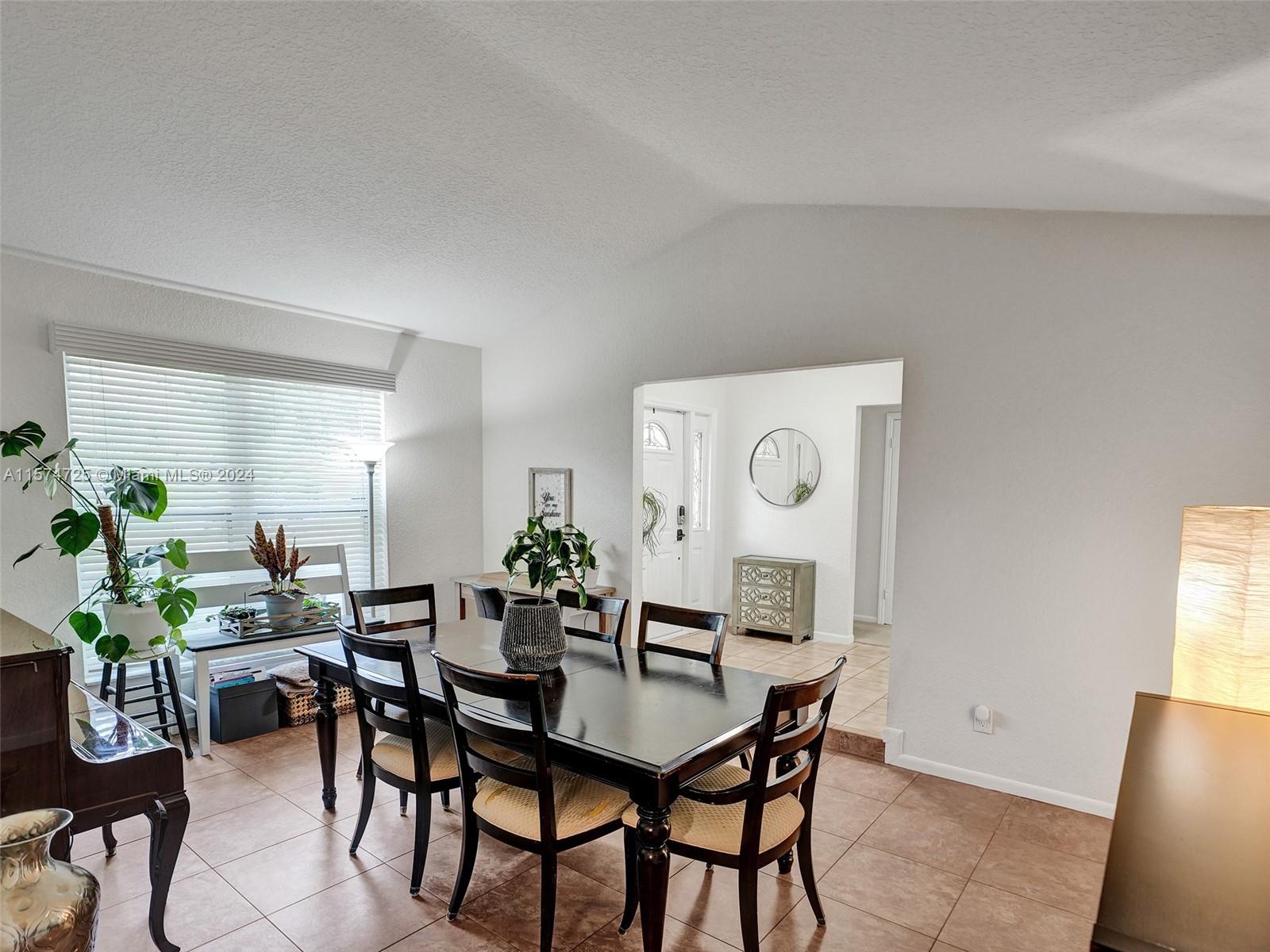 RAMBLEWOOD SOUTH - Residential