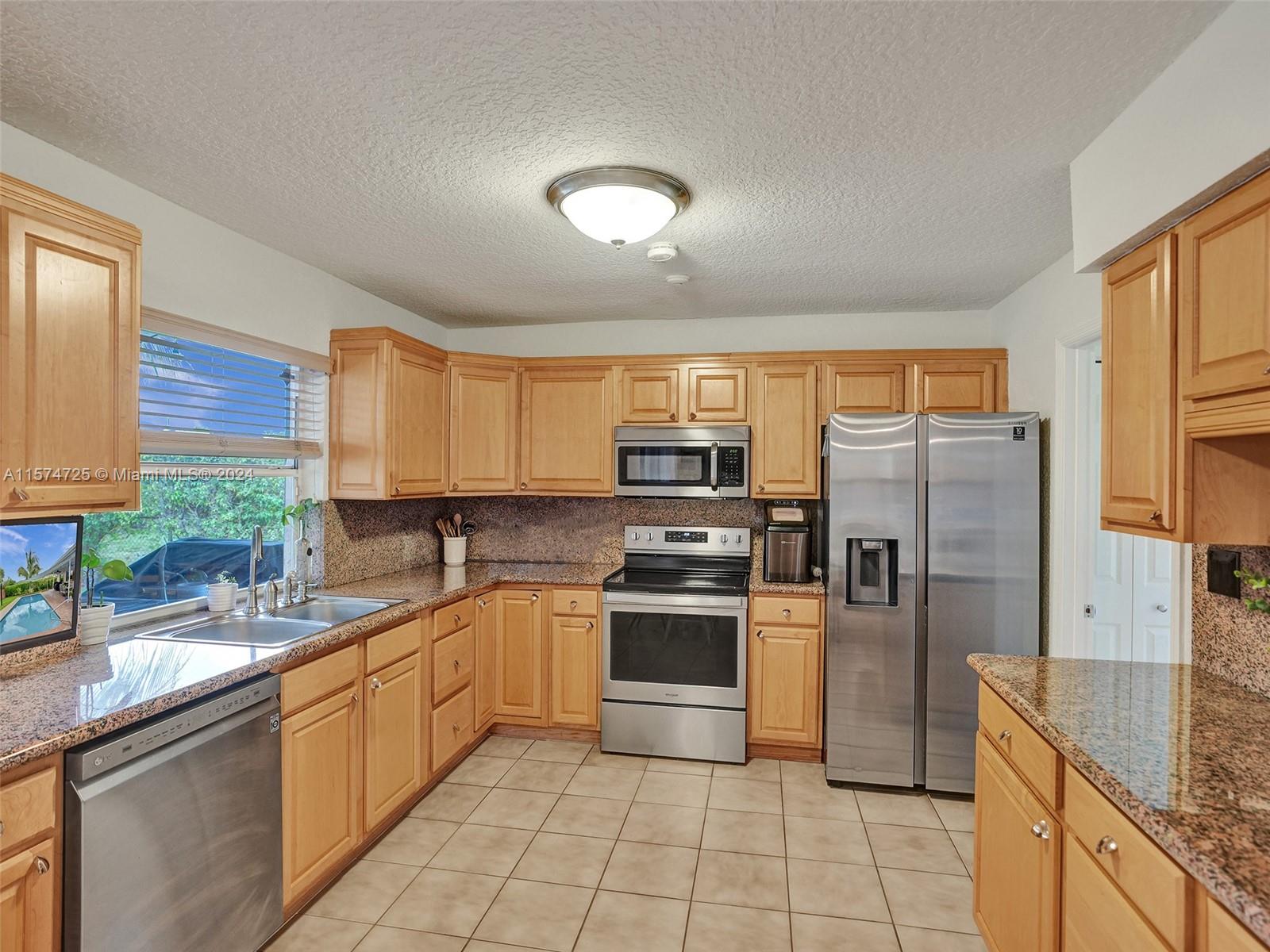RAMBLEWOOD SOUTH - Residential