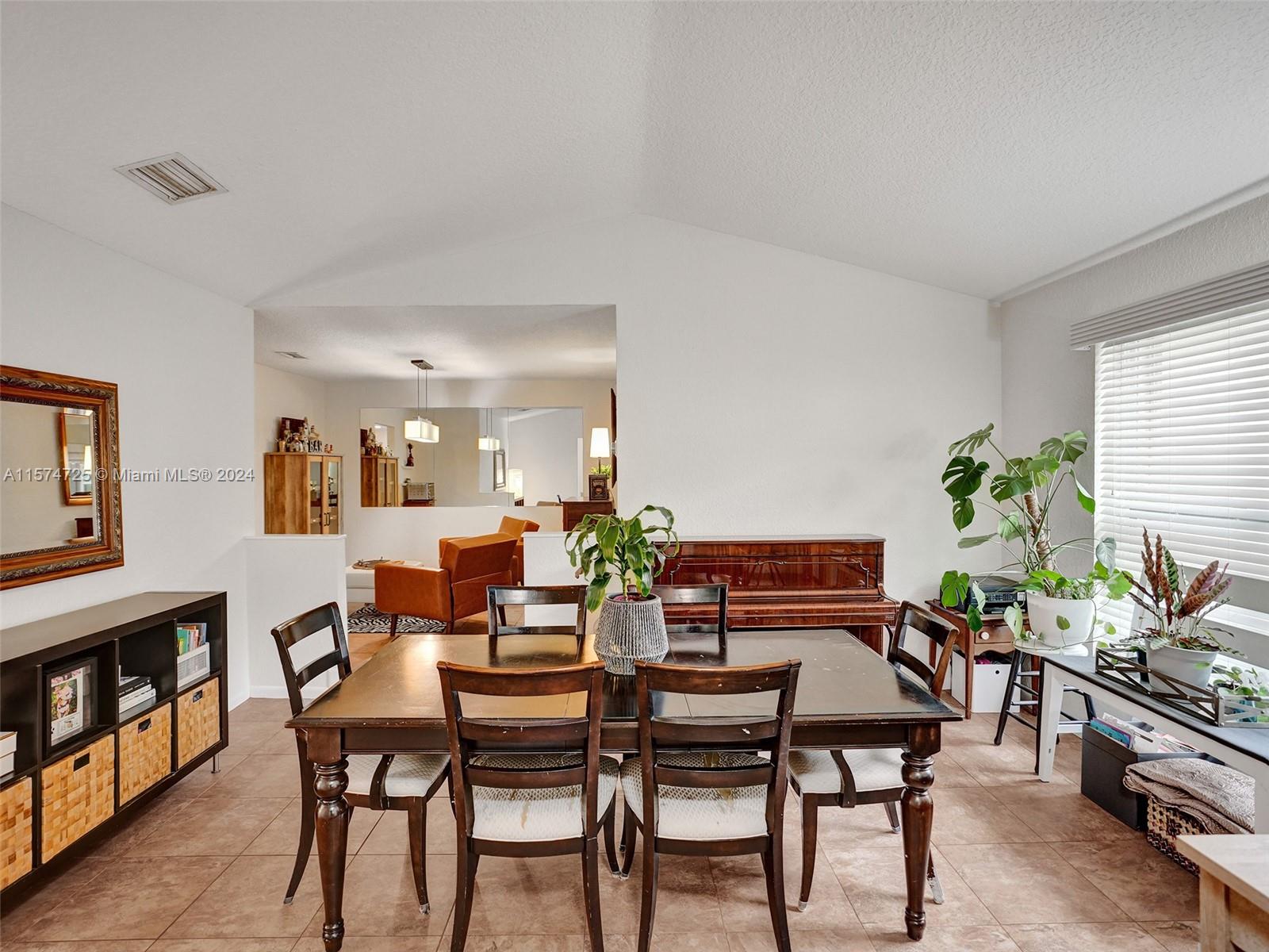 RAMBLEWOOD SOUTH - Residential