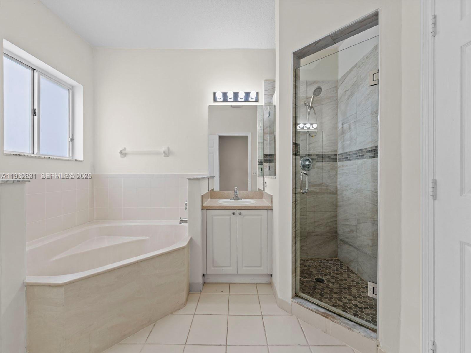 TOWNGATE NORTH - Residential