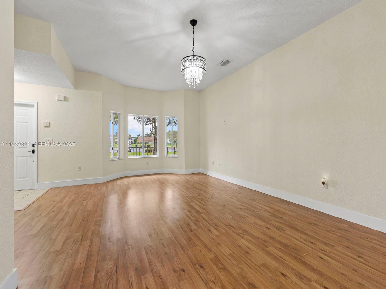 TOWNGATE NORTH - Residential