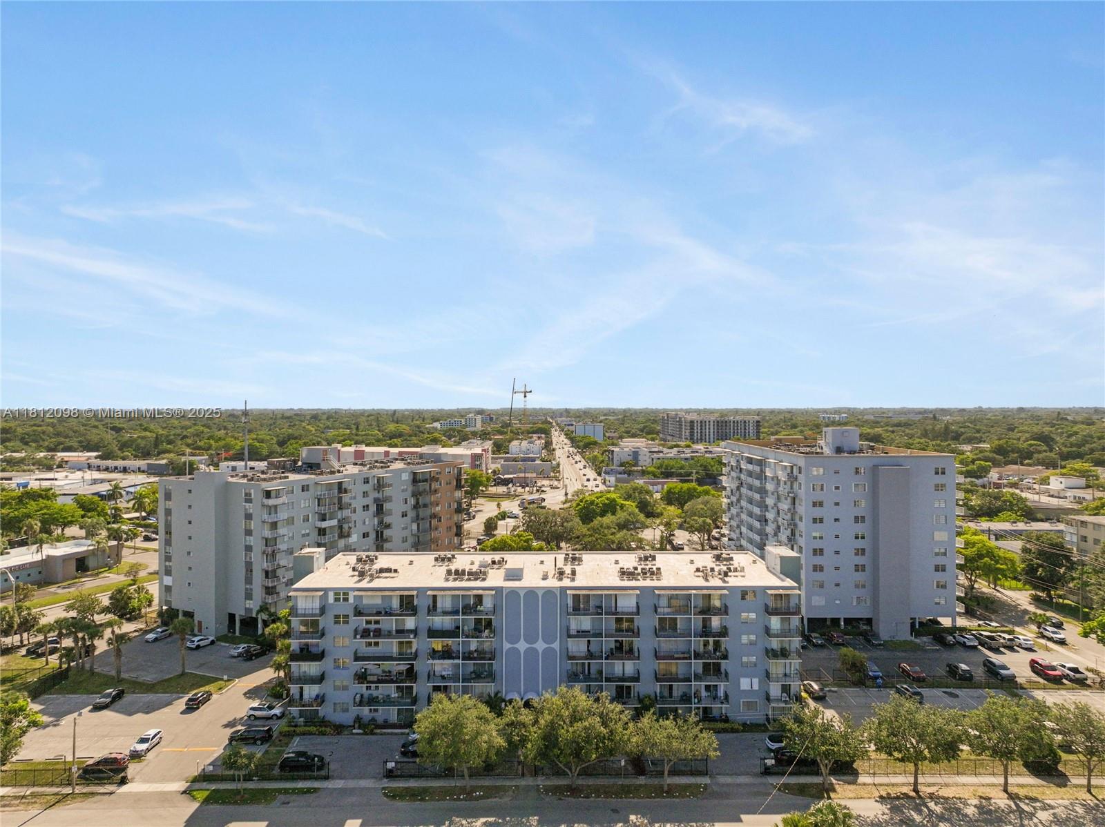 THREE HORIZONS EAST CONDO - Residential