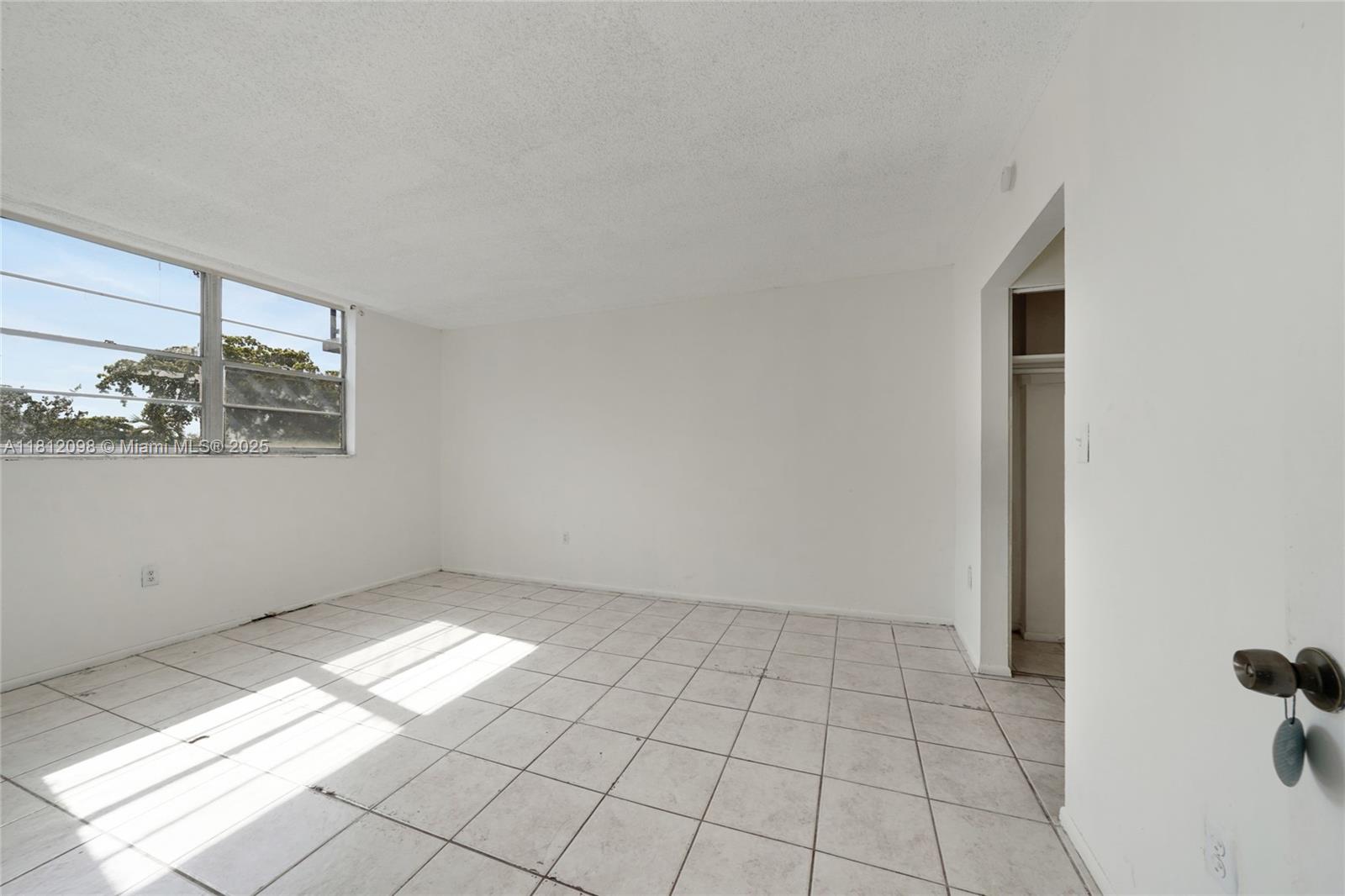 THREE HORIZONS EAST CONDO - Residential