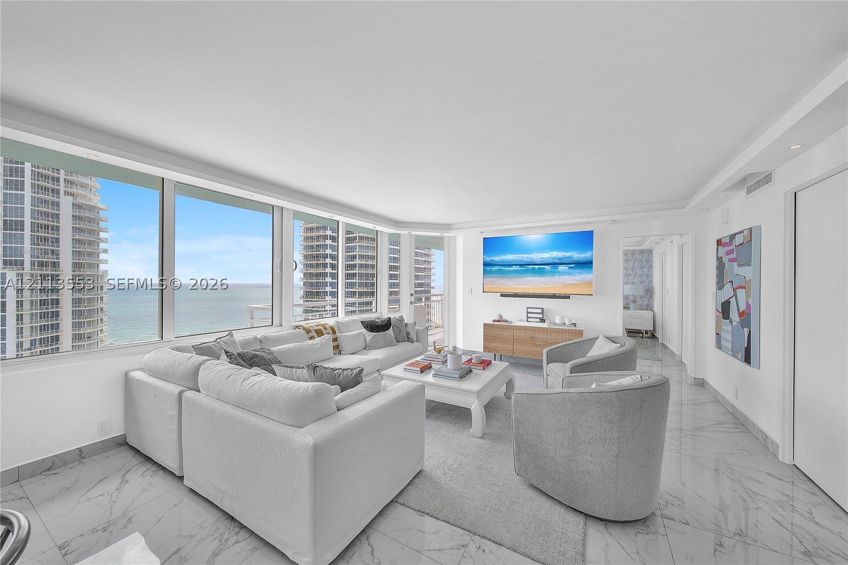 400 S Pointe Dr 2106