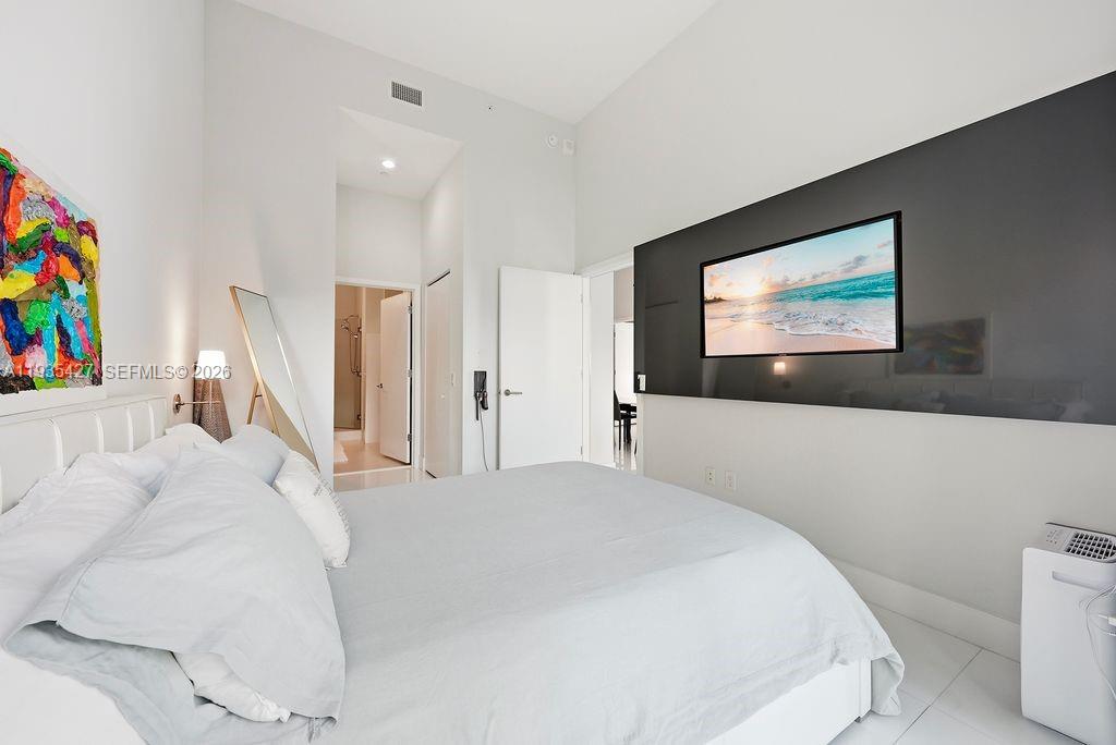 PARAISO BAYVIEWS CONDO - Residential