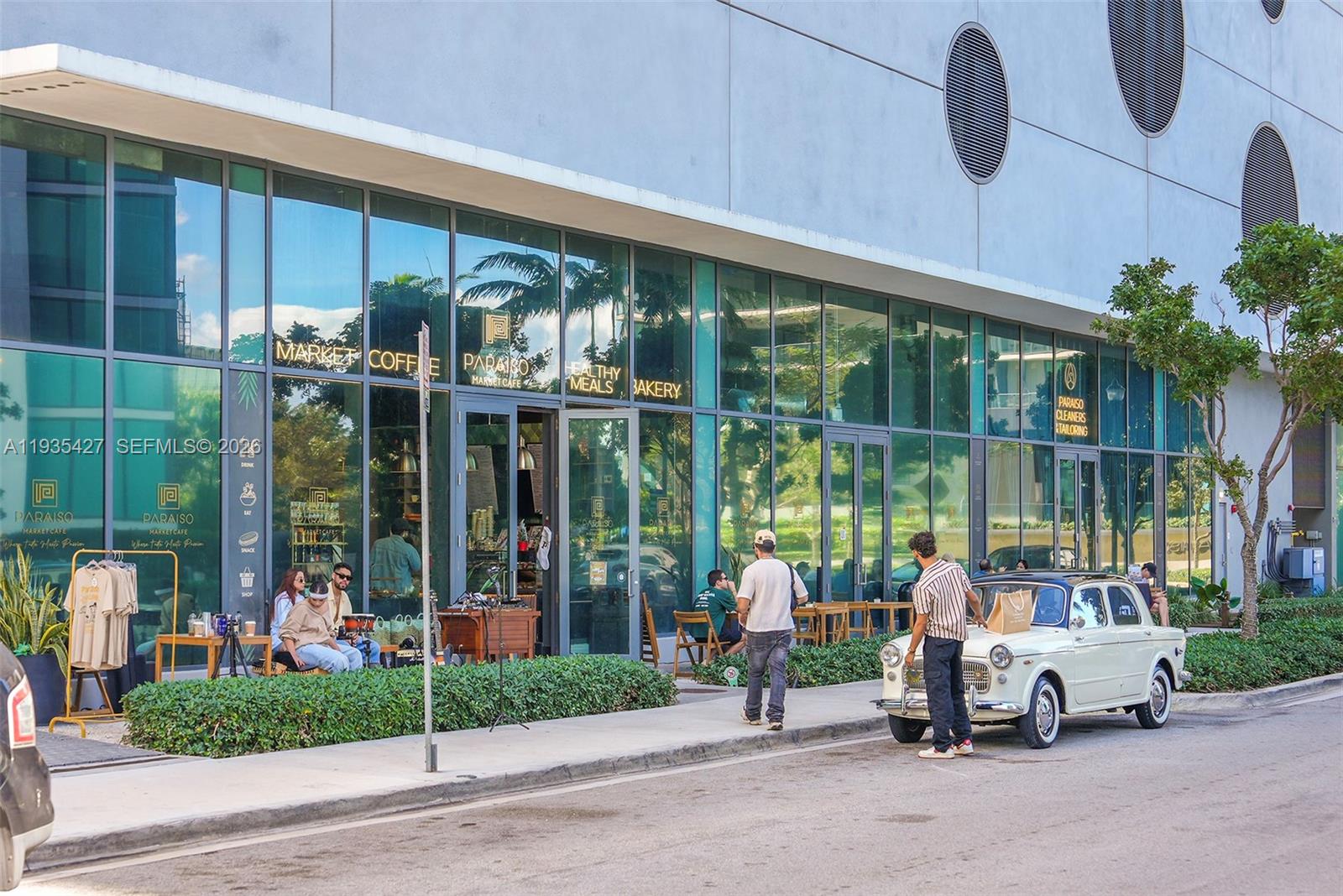 PARAISO BAYVIEWS CONDO - Residential