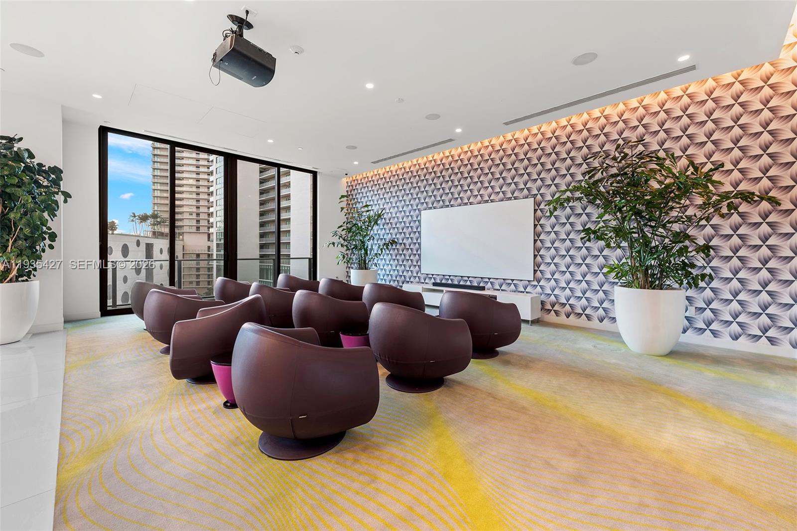 PARAISO BAYVIEWS CONDO - Residential