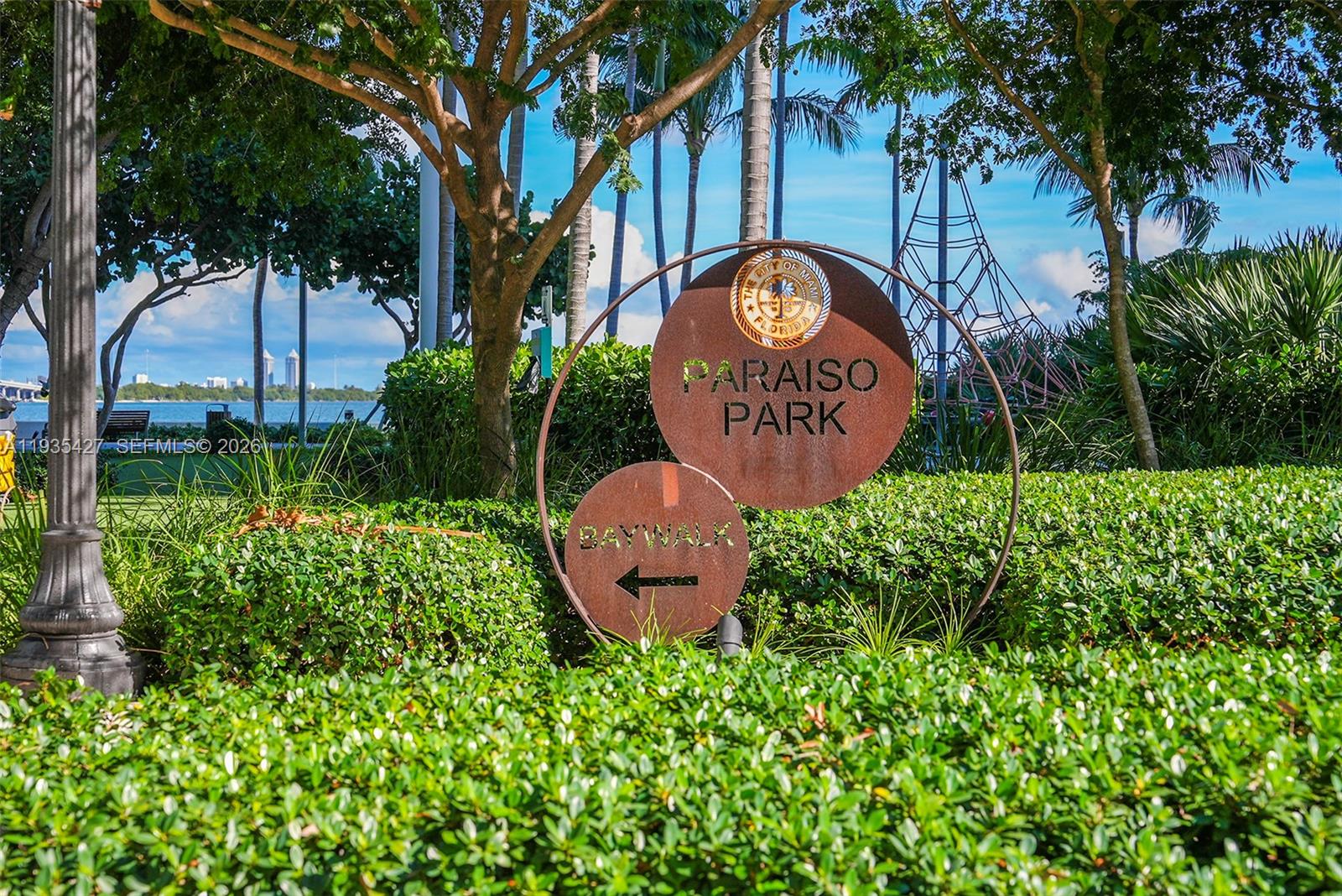 PARAISO BAYVIEWS CONDO - Residential